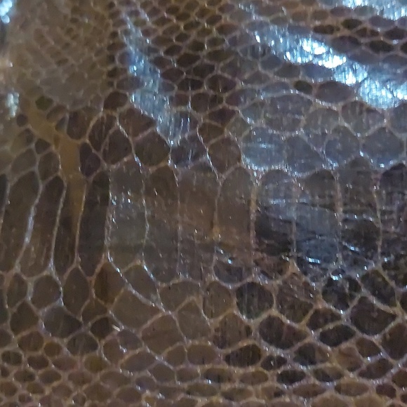 Dana Buchman ladies snake skin print bag - Picture 3 of 8